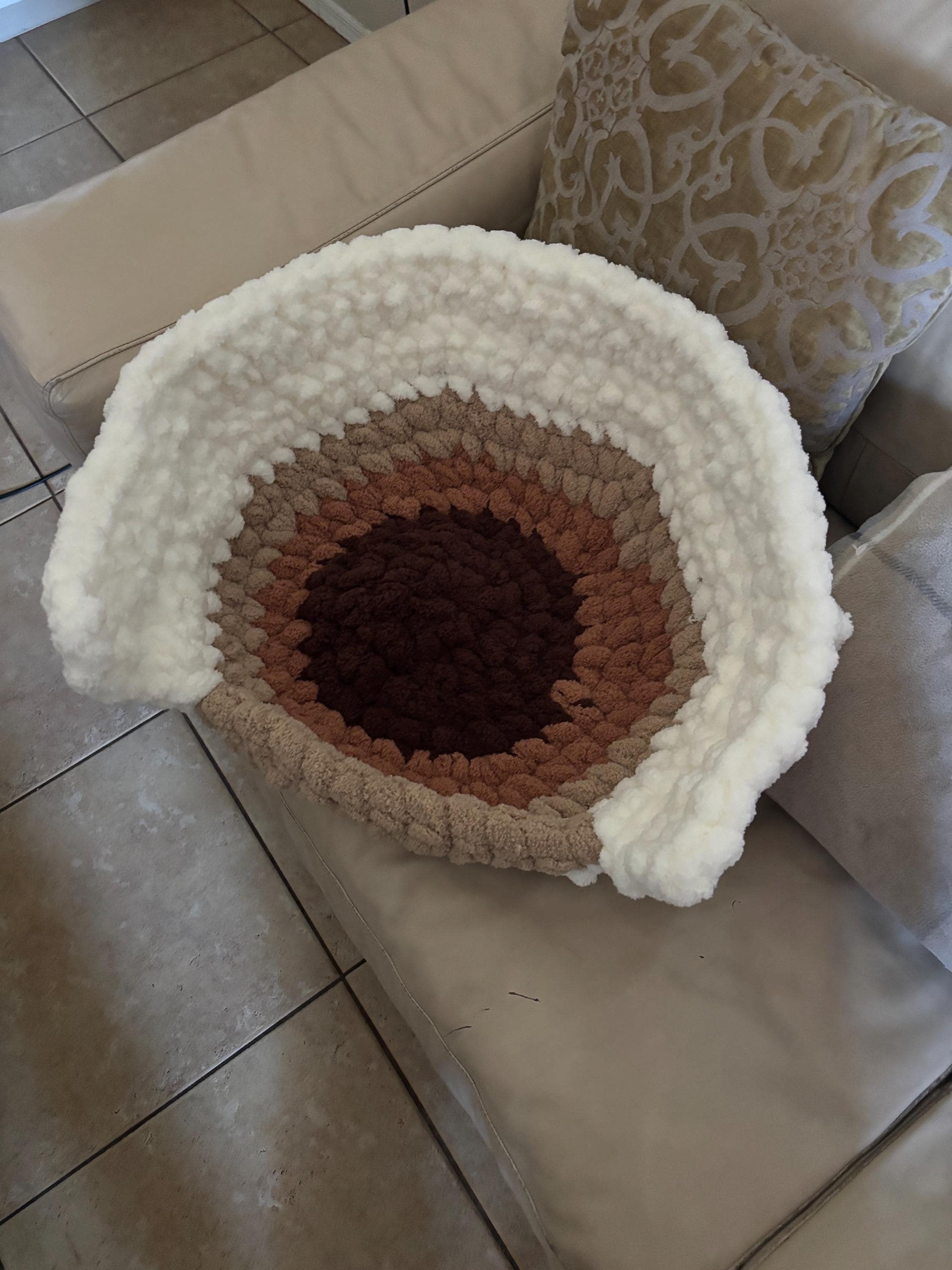 Dog / Cat Bed Crochet Pattern