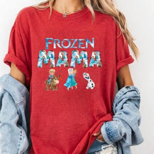 Frozen Mama Shirt, Ice Queen Squad Tee, Magic Kingdom Family Vacation immagine 4
