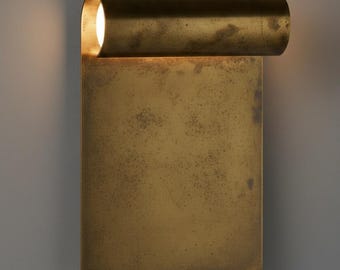 Minimalistische Messingplatten-Wandleuchte - Rolled Top Metall-Wandleuchte - Warm Glow Nachttischlampe