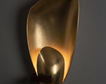 Handgefertigte Messing Blütenblatt Wandleuchte - Mid Century Modern Wandleuchte