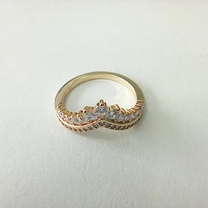 pandora timeless wish tiara gold  ring