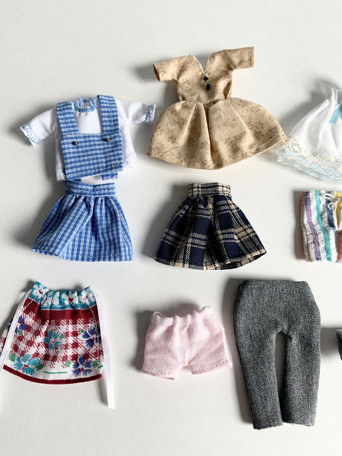 Doll house clothes 1/12 Scale Lot of 13 Pieces for Display Etsy