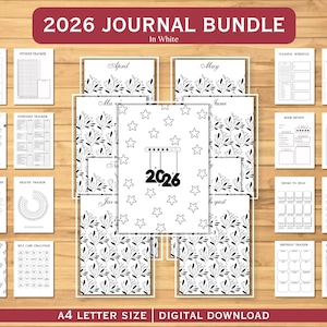 Puede incluir: Un conjunto de p&aacute;ginas de diario imprimibles en blanco y negro para 2026, que incluyen planificadores semanales, rastreadores de fitness y rastreadores de gastos. El paquete incluye p&aacute;ginas para abril, mayo, junio y agosto. El texto "2026 Journal Bundle" est&aacute; en la parte superior.