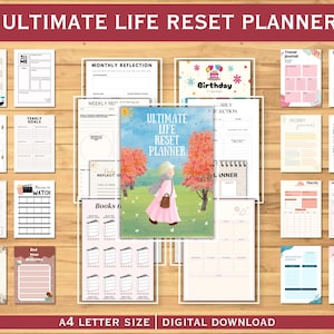 Puede incluir: Un conjunto de p&aacute;ginas de planificador imprimibles con el t&iacute;tulo "ULTIMATE LIFE RESET PLANNER". Las p&aacute;ginas incluyen secciones para la reflexi&oacute;n mensual, los objetivos anuales, los diarios diarios y la planificaci&oacute;n de viajes. La portada presenta una ilustraci&oacute;n.
