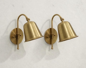 Kinkiet mosiężny – regulowana lampka nocna | Lampa łazienkowa w stylu Mid Century Modern | Para kinkietów