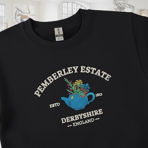 Broderidesign av Pemberley Estate – Jane Austen-citat, blommig tekanna (digital nedladdning)