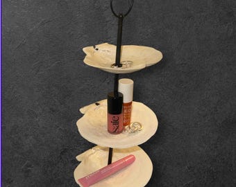 Bandeja de 3 niveles: conchas de vieiras capturadas en Cape Cod