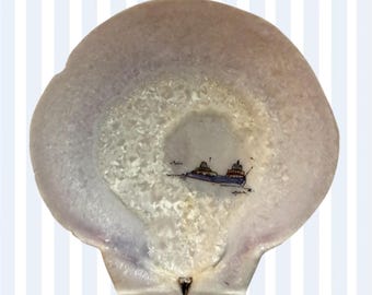 Plato de vieira de ferry hecho a mano, expositor, decoración de Cape Cod