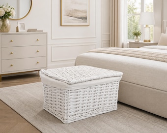 Lidded Wicker Storage Basket with Liner | Toy Box Organizer | Christmas Hamper Basket