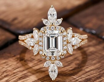 Anel de noivado com diamante de 1,5 quilates com corte esmeralda e halo floral em formato de marquise, aliança de casamento vintage em ouro maciço 14k, conjunto nupcial exclusivo em estilo Art Déco, presente perfeito para ela.