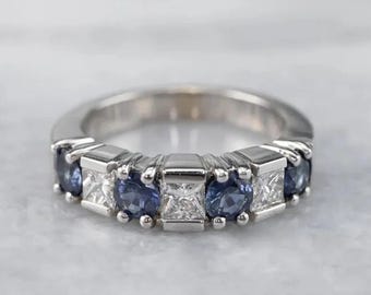 Blue Sapphire and Diamond Wedding Band, Alternating Princess Cut Diamond Ring, Sapphire Anniversary Band, Solid Gold Blue Stone Wedding Ring