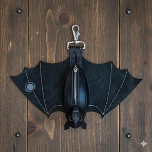 Ręcznie robiony gotycki portfel na monety w kształcie nietoperza ze skrzydłami | Brelok z zamkiem błyskawicznym w kształcie nietoperza do torebek i pasków