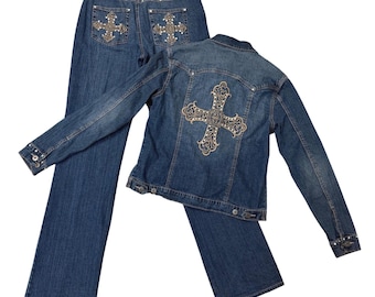 Ensemble en denim vintage Ethyl Y2K, veste et pantalon gothiques brodés de strass et d'une croix, taille 6