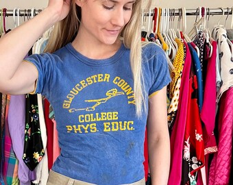 Vintage 70s / 80s Distressed Gloucester County College Roadrunner Athletic Reversible T Shirt / XXS Extra Small