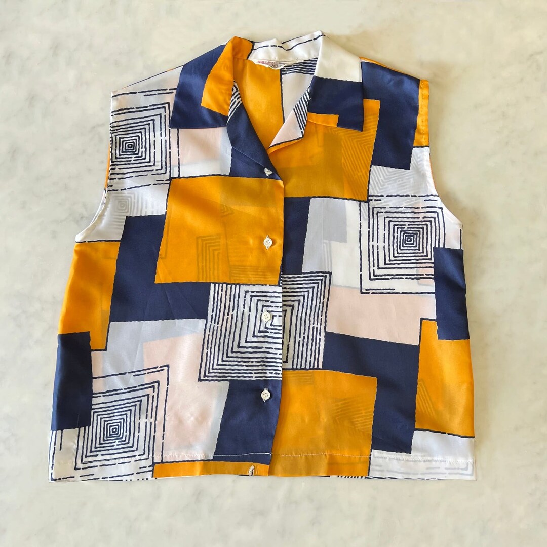 60’s Geometric Ornate Print Sleeveless Blouse main image 1