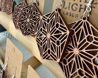 Pendientes geométricos colgantes de madera / Pendientes ligeros cortados con láser / Pendientes bohemios modernos con estilo