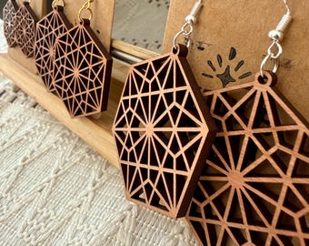 Pendientes geométricos colgantes de madera / Pendientes ligeros cortados con láser / Pendientes bohemios modernos con estilo