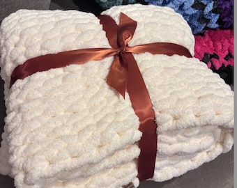 Ivory Chunky Knit Throw Blanket