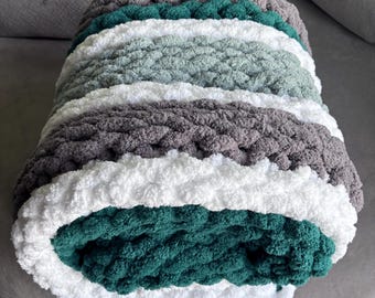 Custom Color Chunky Knit Throw Blanket – Handmade Striped Blanket