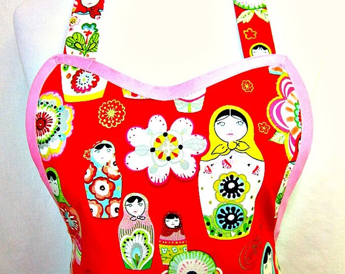 Apron Red RUSSIAN Nesting DOLLS, Matryoshka STACKING Babushka Dolls