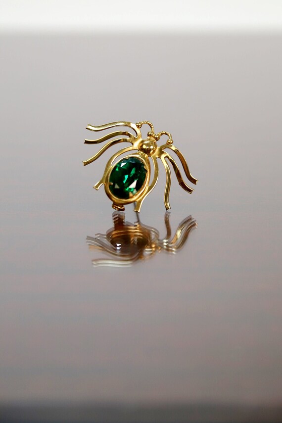 Vintage 1940s Gold Tone Metal Spider Brooch with F