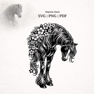 May include: Black and white digital art of a horse with a floral mane and tail. The horse is in a graceful pose, with its head lowered. The image includes the text "Digitale Datei SVG | PNG | PDF".