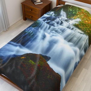 Nature Waterfall Velveteen Blanket Throw - Cozy Home Decor, Soft Fleece Couch Lap Throw, Gift for Nature Lovers, Warm Winter Blanket