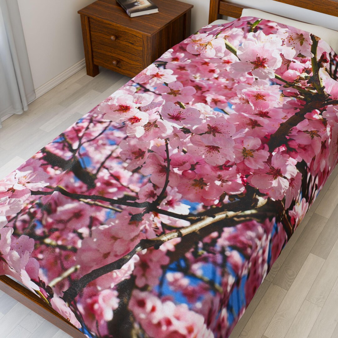 Fancy Trees Plush Blanket
