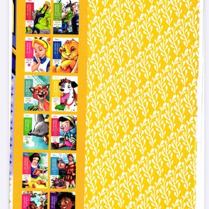 May include: A collection of children's books with colorful covers featuring classic Disney characters. The books are displayed on a yellow background with white floral patterns. The text "RETROUVE DANS CETTE COLLECTION" is visible.