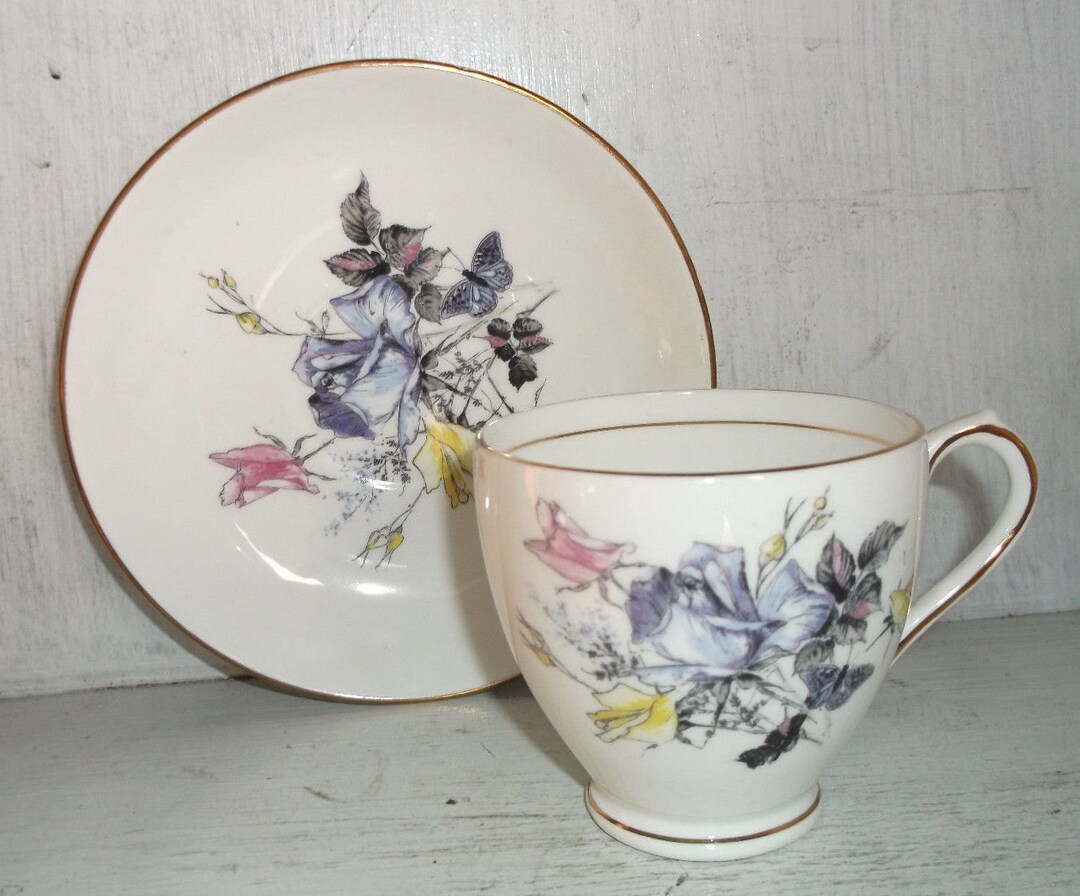 DUCHESS Bone China England Roses & Butterfly Set tazza e piattino