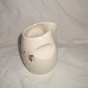 Franciscan DUET Creamer Gladding McBean Made In California Red Pink Flowers