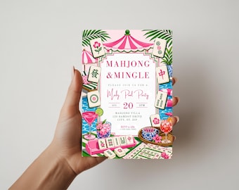 Pode incluir: Um cartão de convite retangular com uma cabana de listras rosas e brancas, peças de mahjong, folhagem tropical e coquetéis. O texto diz MAHJONG & MINGLE, PLEASE JOIN US FOR A Mahj Pool Party, AUG 20 3PM, MAHJONG VILLA 123 BAMDOT DRIVE CITY, ST. ZIP, RSVP to Alle 123-456-7890.