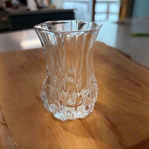 Cristal d’Arques France Genuine Lead Crystal Bud Vase, Longchamp pattern