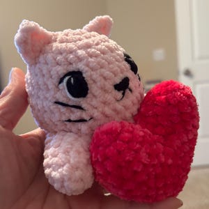 Beloved Crochet Plushies (Bear, Cat, Caterpillar, Puppy, Kitten, Pink Bee, Heart Keychain, Floppy-ear Bunny & Bunny holding rose) Pink Cat + heart