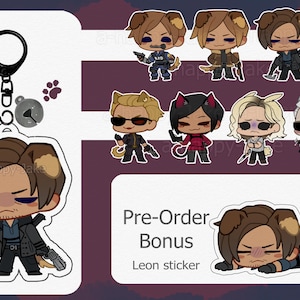 Könnte beinhalten: Ein Schlüsselanhänger und Aufkleber mit cartoonartigen Hundecharakteren mit Waffen. Das Bild enthält den Text "Pre-Order Bonus Leon sticker". Der Schlüsselanhänger hat einen silbernen Glockenanhänger.