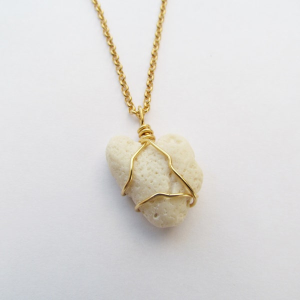 Natural Coral Necklace. Gold Plated Brass Wire Wrapped Raw Coral Pendant. White Coral Heart Stone. Delicate Long Necklace. Beach Jewelry