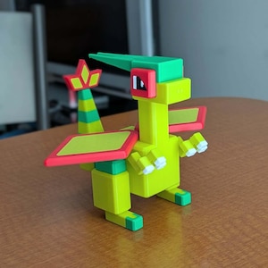 Mascota de escritorio Pokéxel Flygon voxel