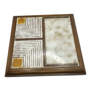 Vintage Wm H Schroeder Studio Keramik-Tablett, geometrischer Untersetzer aus Walnussholz, Mid-Century Modern