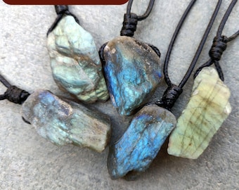 Raw Labradorite Necklace, Natural Crystal Pendant Necklace for Women and Men, Spiritual Jewelry, Birthday Gifts for Her // Him