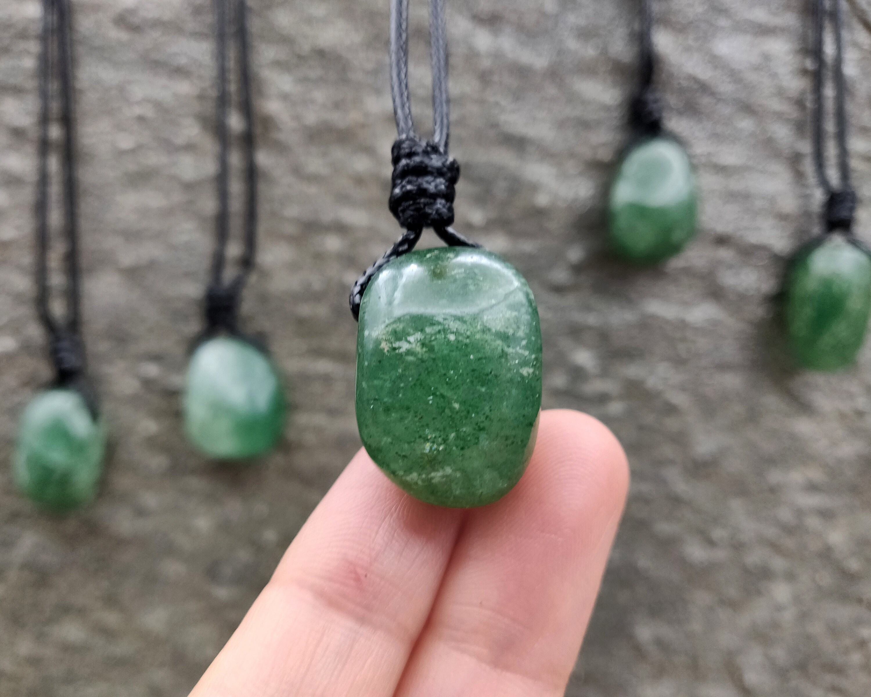 Quartz Healing Stone Pendant Natural Stone Gem Necklace For Women Men Jewelry Quartz Healing Stone Pendant Natural Stone Gem Necklace For Women Men Jewelry