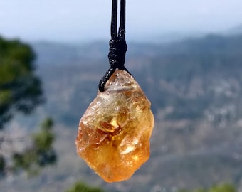 Collar grande de citrino en bruto, colgante de piedra natural, collar de piedra natal de noviembre, joyería de cristal para mujer/hombre, regalo de Sagitario para un amigo.