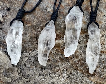 Halskette aus rohem Bergkristall, Naturkristallschmuck, Heilende Bergkristallkette für Damen und Herren, Bergkristallanhänger, Hippie-Geschenke