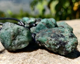 Natural Raw Emerald Necklace, Green Gemstone Jewelry, Raw Stone Necklace, Prosperity and Love Crystal Pendant, Virgo & Gemini Gifts