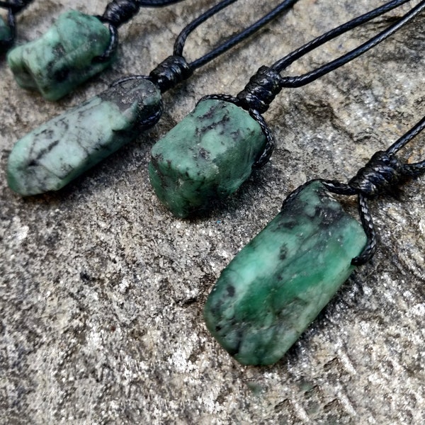 Women's & Men's Raw Emerald Necklace, Green Gemstone Pendant, Raw Crystal Jewelry, May Birthstone Necklace, Birthday Gift for Him and Her