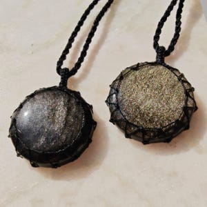 Obsidian-Partner-Schmuckset: Partner-Halsketten mit Sonne und Mond für Freundin & Freund / Freundschafts-Partner-Halsketten-Set (2er-Pack), Geschenkidee für Paare