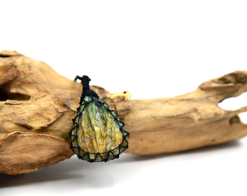 Raw Labradorite Pendant for Men Boyfriend Gifts for Birthday Druzy Necklace Natural Crystal Jewelry
