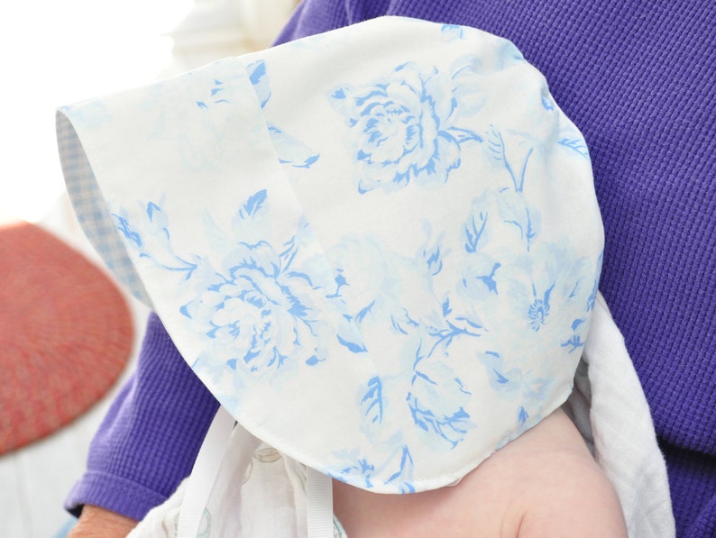 Rose and Ruffle Modern Fit Sun Bonnet Sun Hat Size 12-24 READY to SHIP Whimsical Birds Birdies Cotton Reversible Baby Bonnet