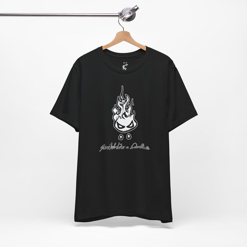 Grumpy Fireball Creature T-Shirt, Funny Fire Elemental pet, Explosive Mood Graphic Tee, Chaotic Energy Creature Shirt, Fantasy Gift #72555 zdjęcie 5
