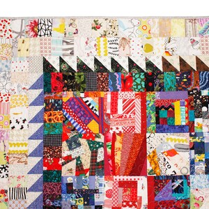 Pot Luck Quilt Pattern, Scrap Quilt, Easy Quilt Pattern, Improv Quilt, Modern Quilt, Group Quilt Project, Patchwork, PDF, 54 x 64, Potluck image 3