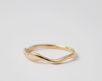 REAL 14k Gold Squiggle ring - Wavy Ring,  Thin Band Ring- 14k Ring- Stacking ring- Twist Ring- Wedding Band